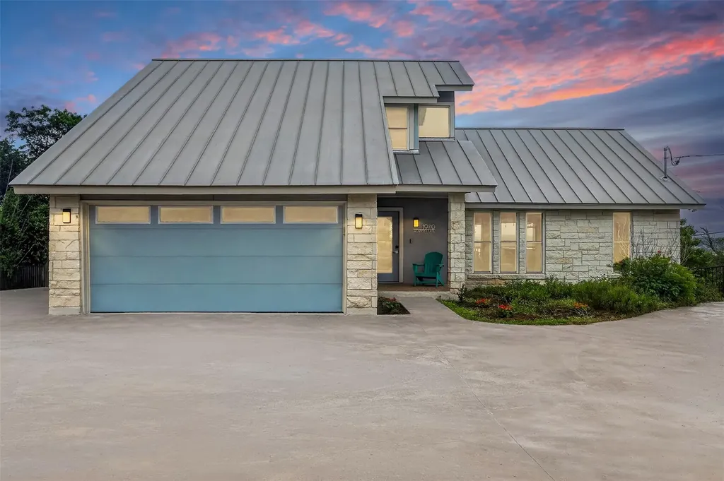 19110 Hornsby Lane Spicewood TX 78669