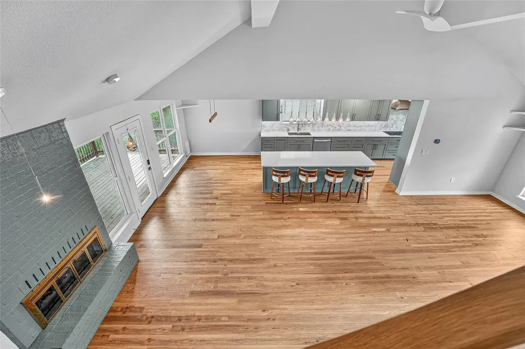 19110 Hornsby Lane Spicewood TX 78669