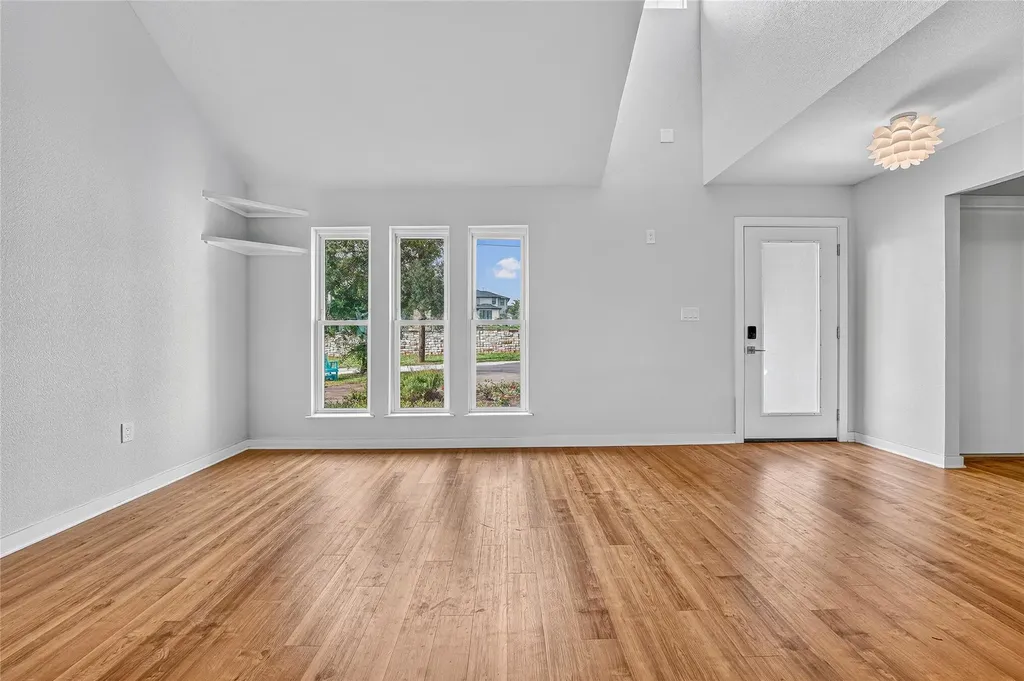 19110 Hornsby Lane Spicewood TX 78669