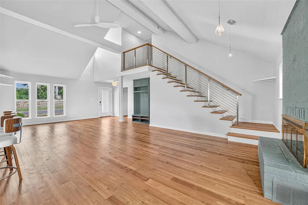 19110 Hornsby Lane Spicewood TX 78669