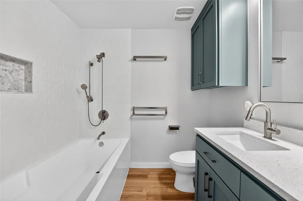19110 Hornsby Lane Spicewood TX 78669