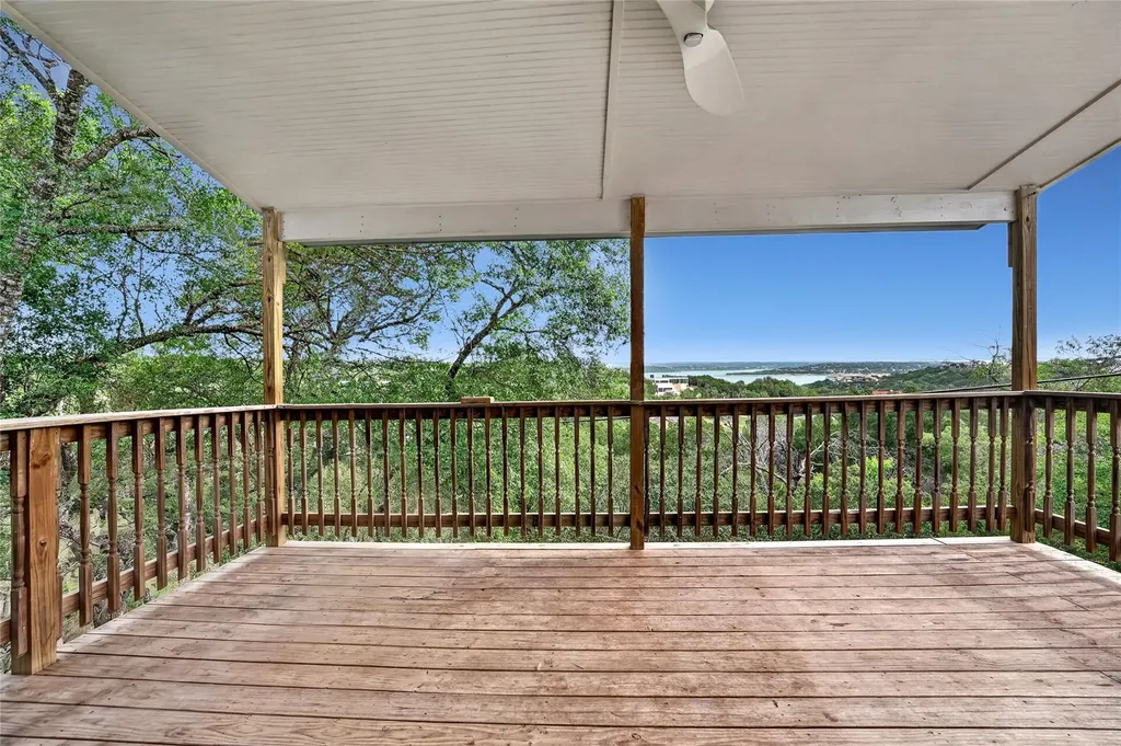 19110 Hornsby Lane Spicewood TX 78669