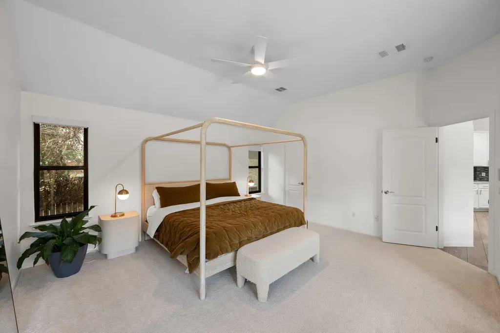 6110 Ginita Lane Austin TX 78739