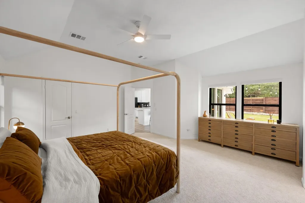 6110 Ginita Lane Austin TX 78739