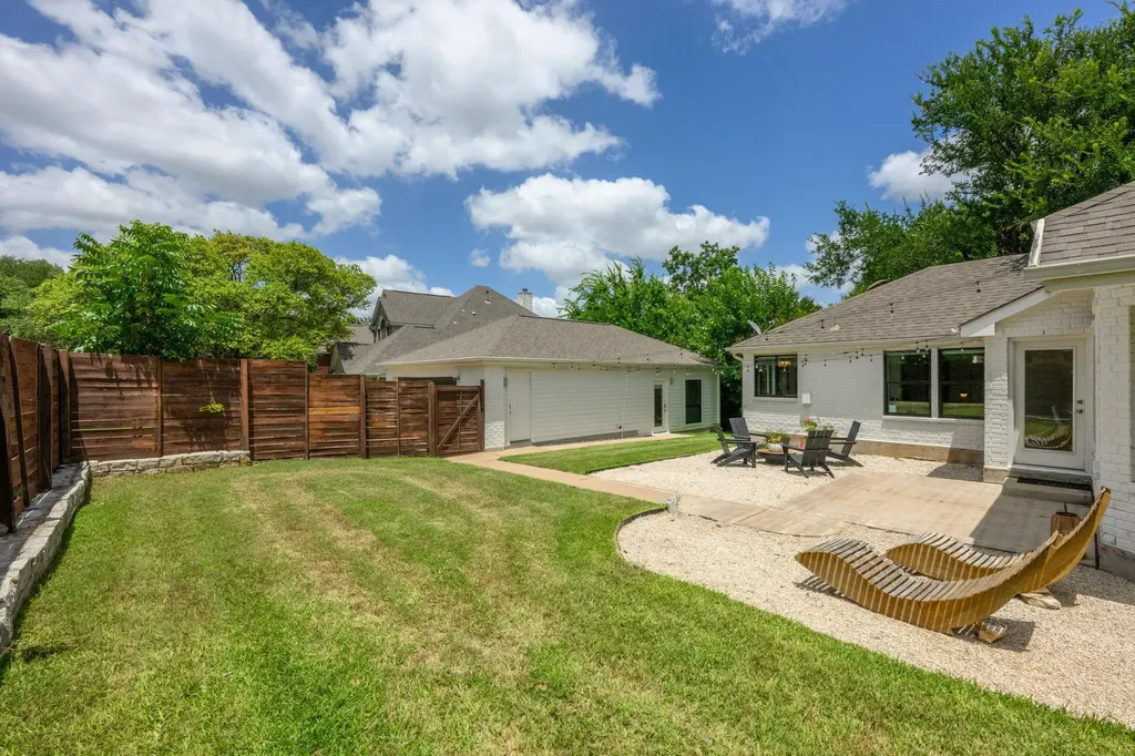 6110 Ginita Lane Austin TX 78739