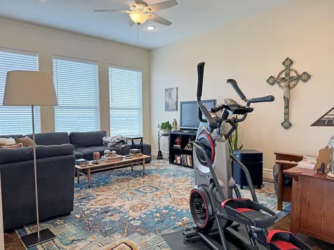 591 E Burgundy Street Port O'connor TX 77982