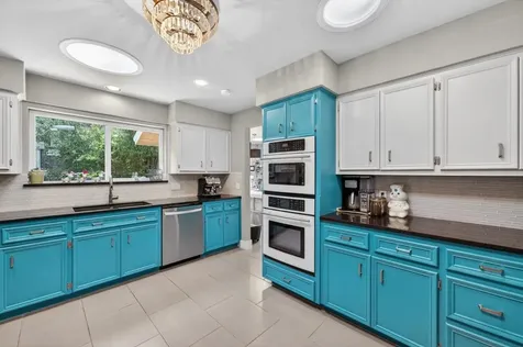 6501 Robbie Creek Cove Austin TX 78750