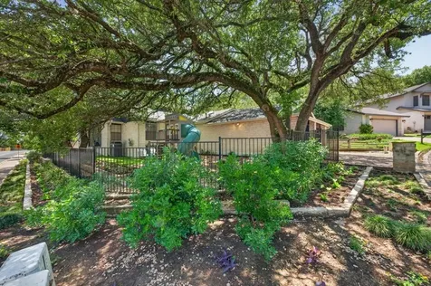 6501 Robbie Creek Cove Austin TX 78750