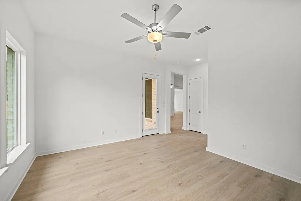 1805 Sauterne Drive Leander TX 78641