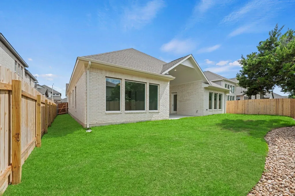1805 Sauterne Drive Leander TX 78641