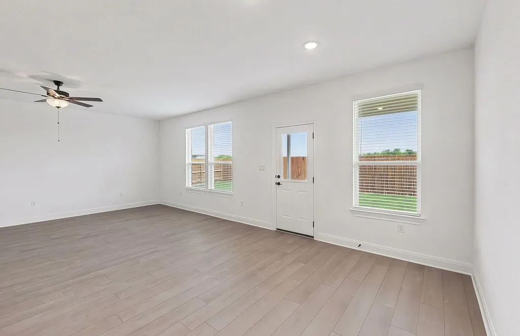 13516 Cerro Castellan Trace Manor TX 78653