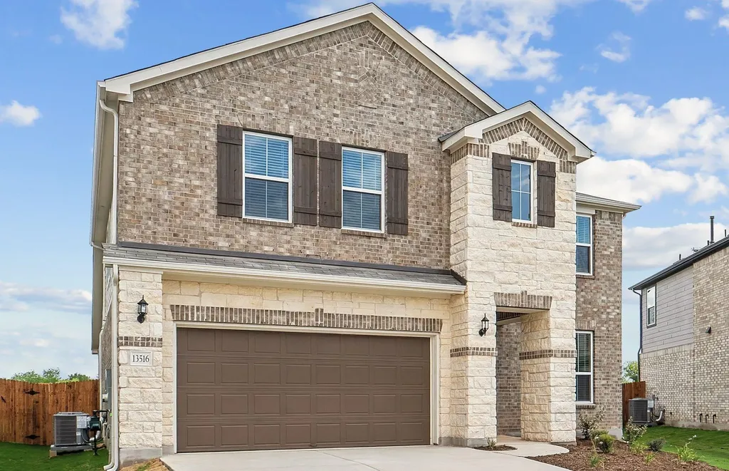 13516 Cerro Castellan Trace Manor TX 78653