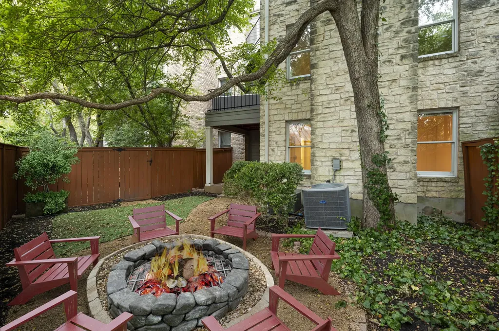 6010 Long Champ Court Austin TX 78746
