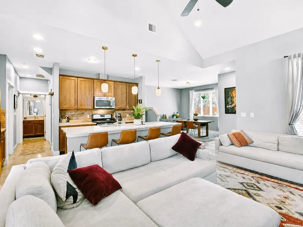 4917 Sunset Trail Austin TX 78745