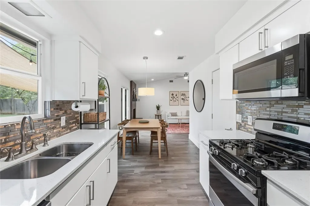 5710 Boulder Creek Austin TX 78724