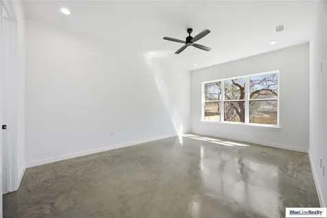 18305 Lake Oaks Drive Jonestown TX 78645