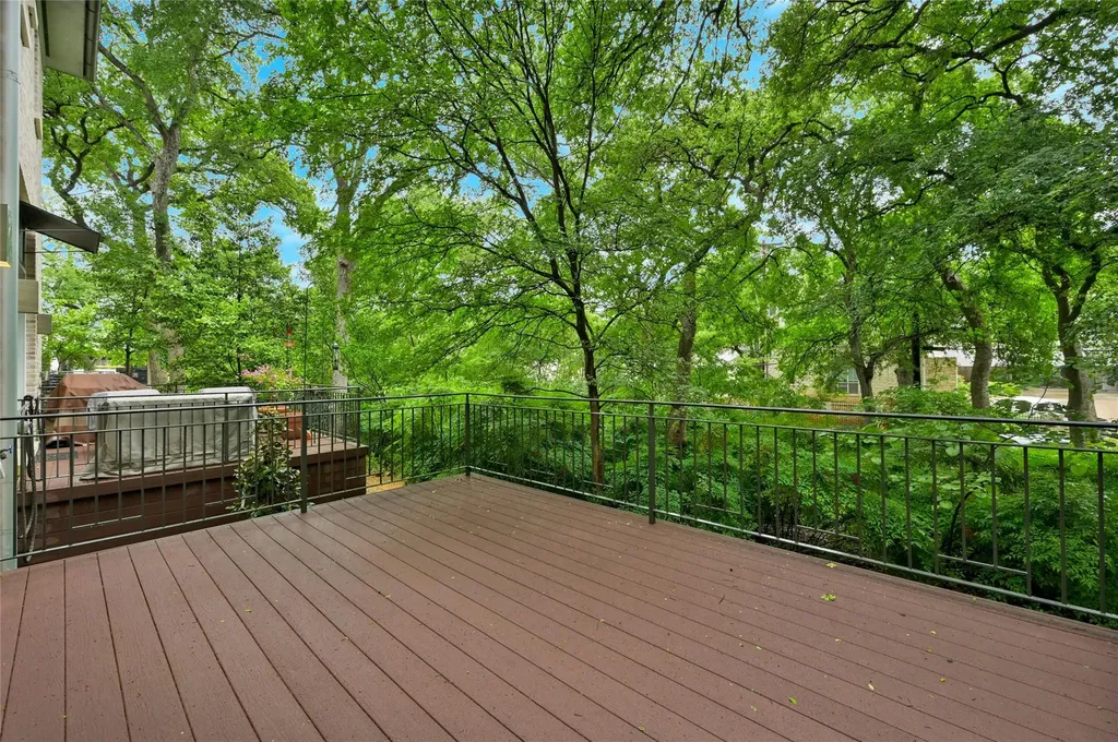 1205 Norwalk Lane Austin TX 78703