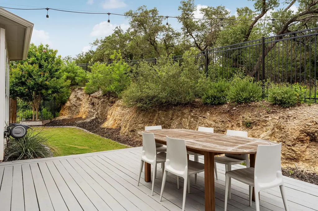 341 Hazy Hills Loop Dripping Springs TX 78620