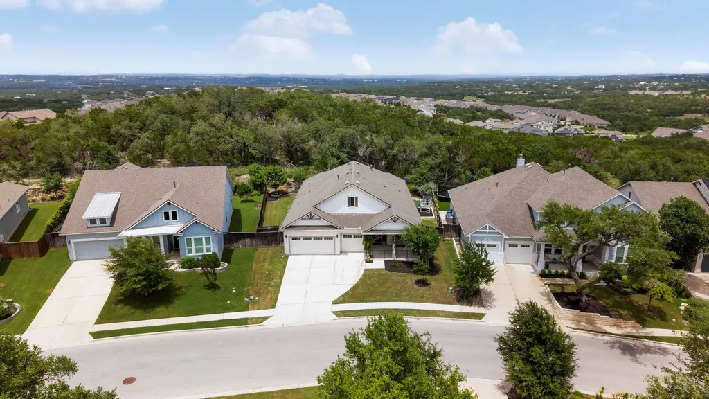 341 Hazy Hills Loop Dripping Springs TX 78620