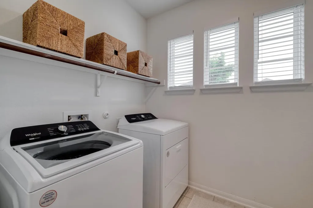 6144 Teodoro Bend Round Rock TX 78665