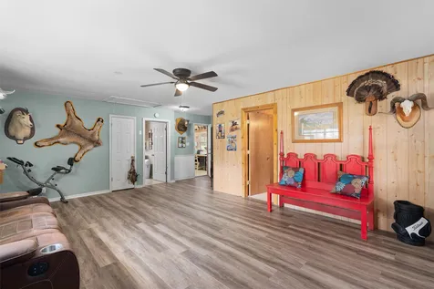 1172 County Road 418 Thorndale TX 76577