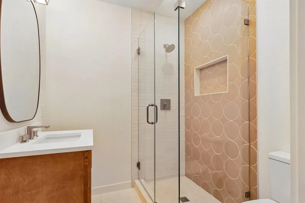 2712 Friar Tuck Lane Austin TX 78704