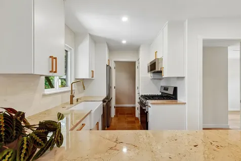 2712 Friar Tuck Lane Austin TX 78704