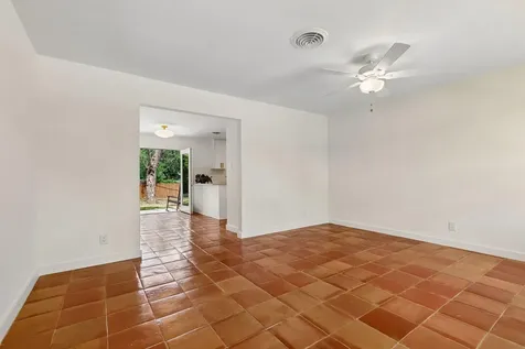 2712 Friar Tuck Lane Austin TX 78704
