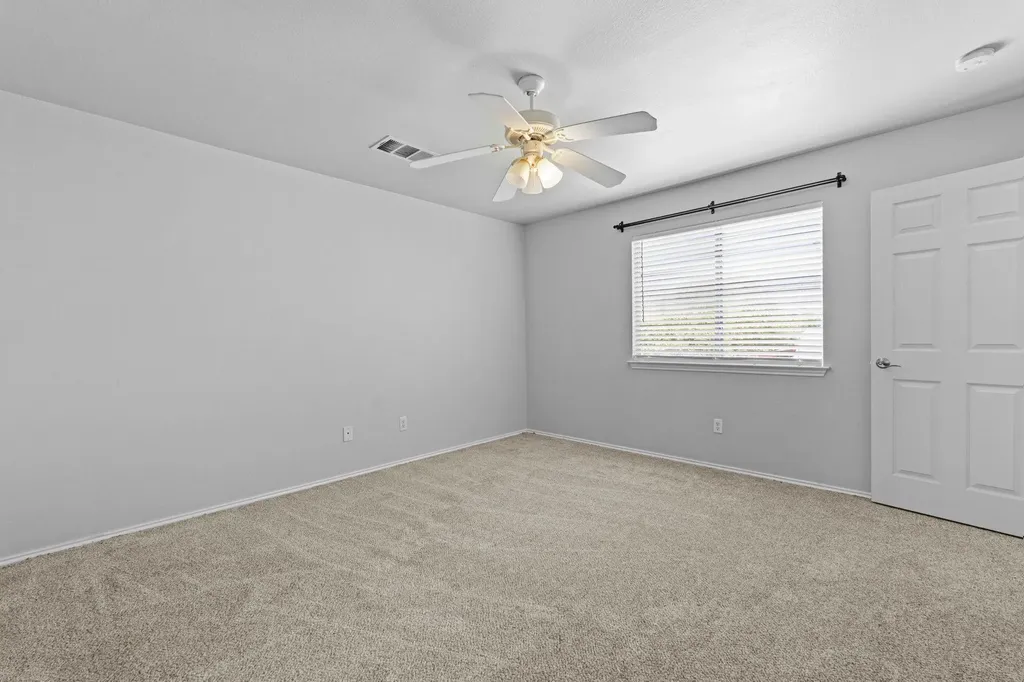 12517 Briarcreek Loop Manor TX 78653