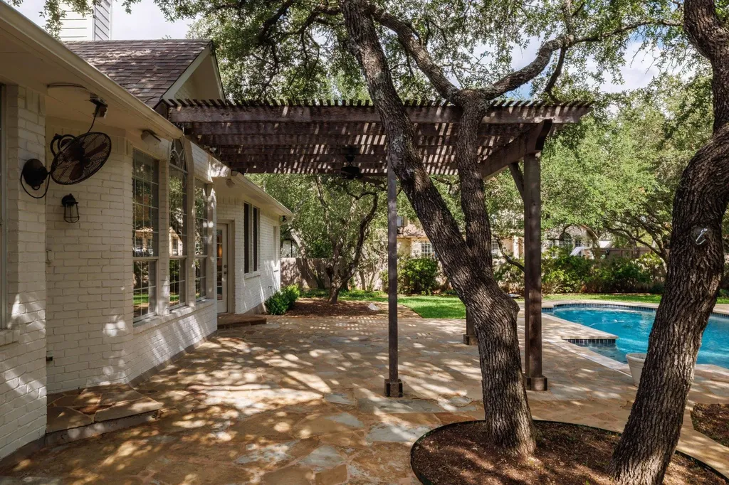 5512 Ballenton Lane Austin TX 78739