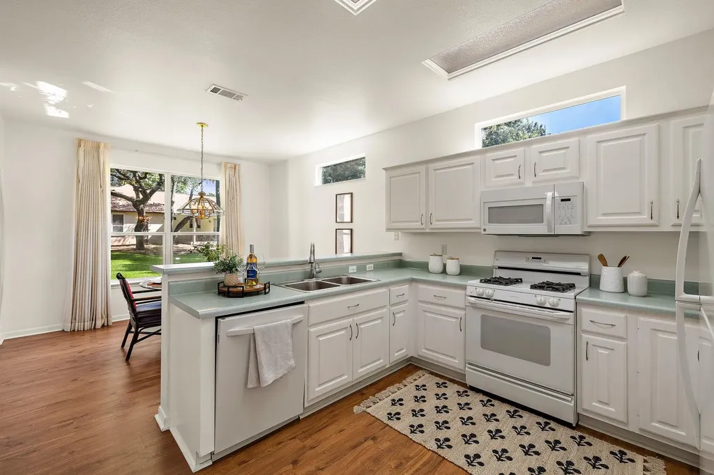 191 Trail Rider Way Georgetown TX 78633