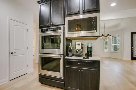 906 Holiday Creek Lane Georgetown TX 78633