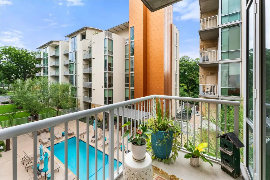 1600 Barton Springs Road Austin TX 78704
