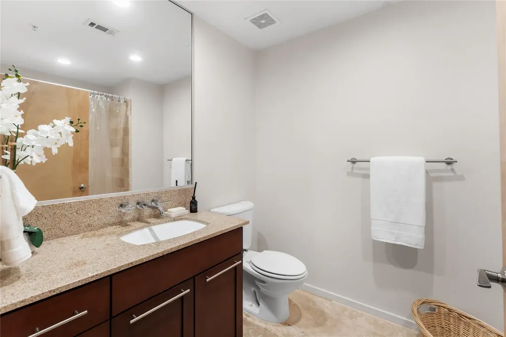 1600 Barton Springs Road Austin TX 78704