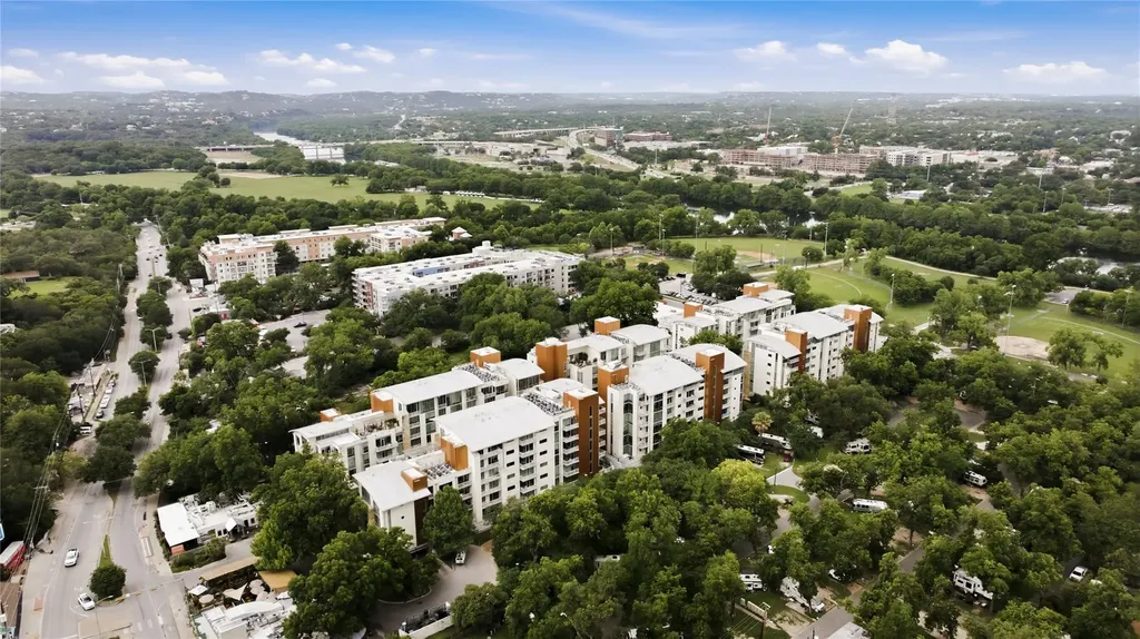 1600 Barton Springs Road Austin TX 78704