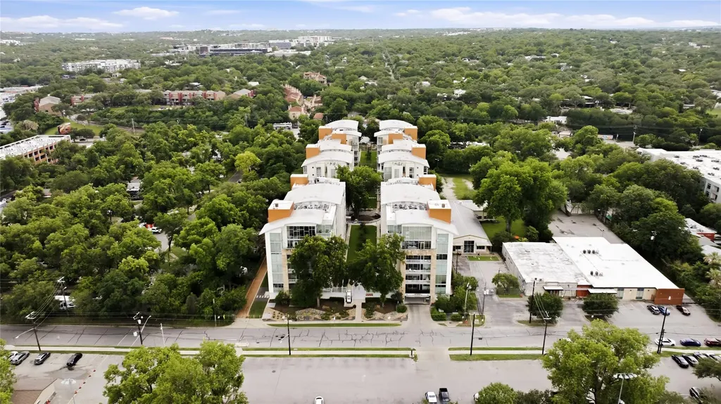 1600 Barton Springs Road Austin TX 78704