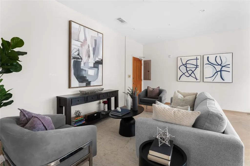 1600 Barton Springs Road Austin TX 78704