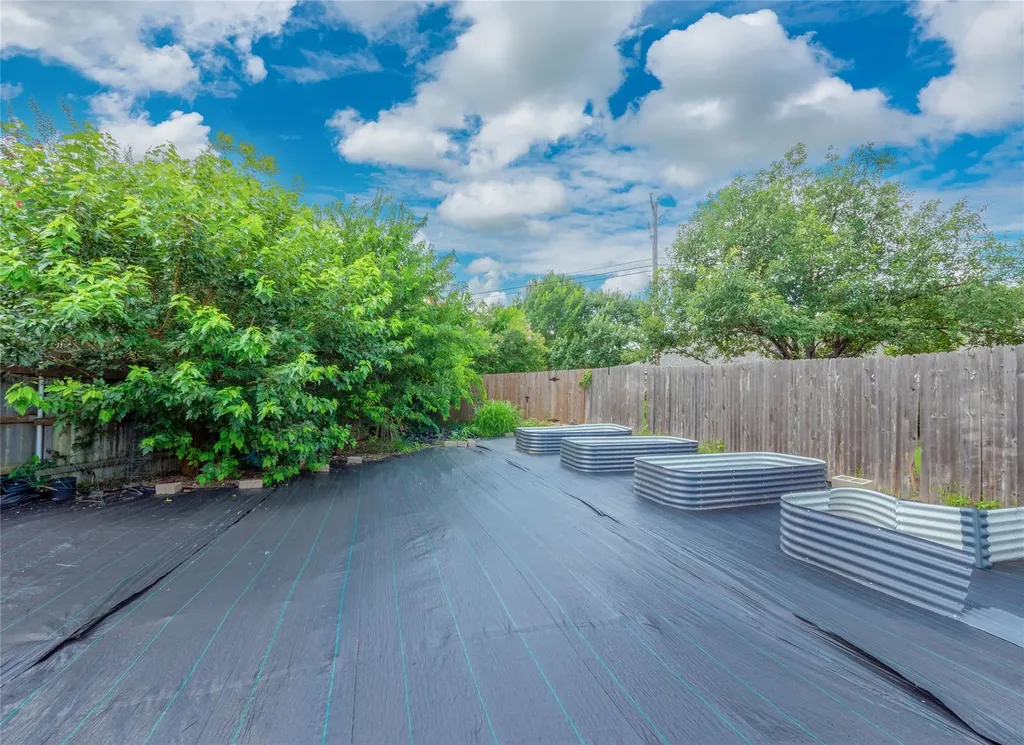 101 Paul Azinger Drive Round Rock TX 78664