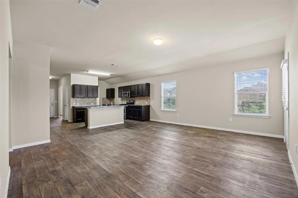 111 Hess Drive Kyle TX 78640