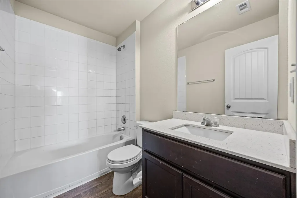 111 Hess Drive Kyle TX 78640