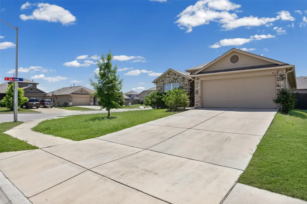 111 Hess Drive Kyle TX 78640