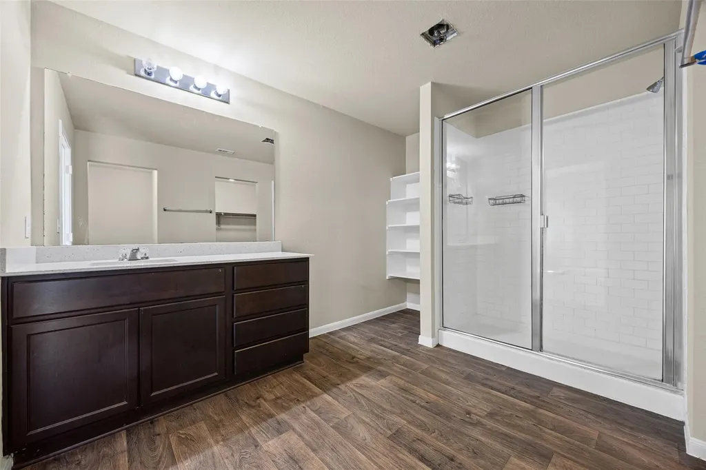 111 Hess Drive Kyle TX 78640