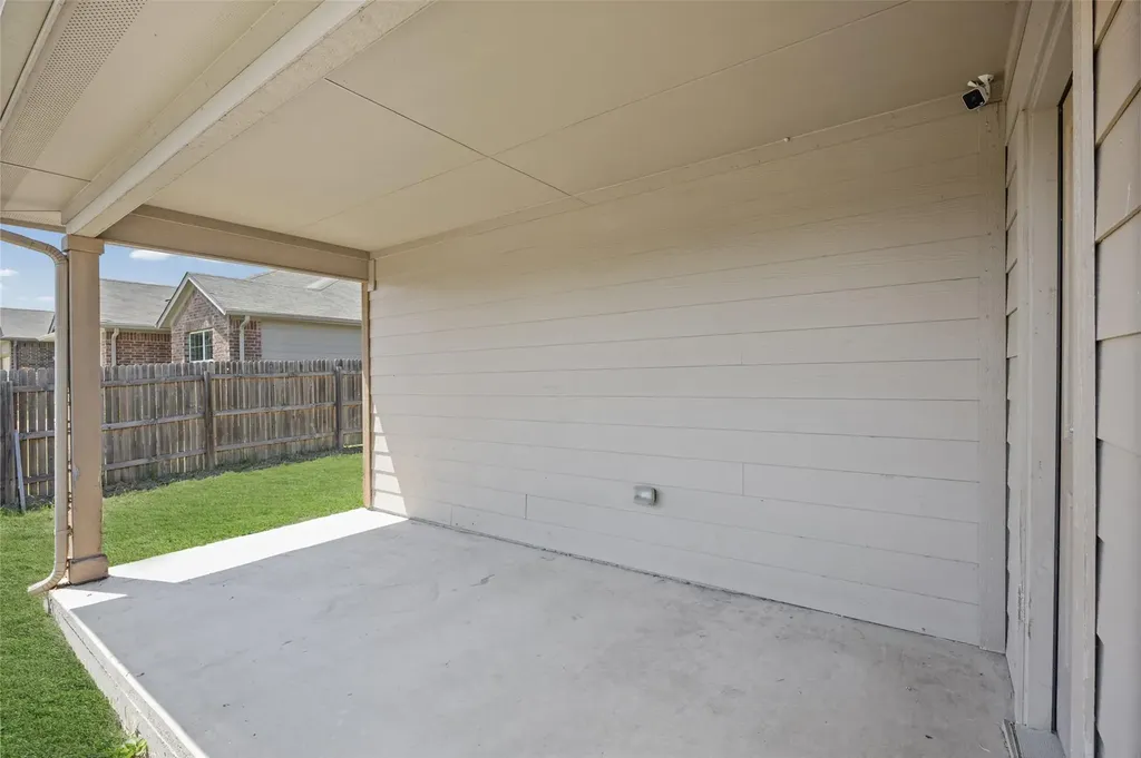 111 Hess Drive Kyle TX 78640