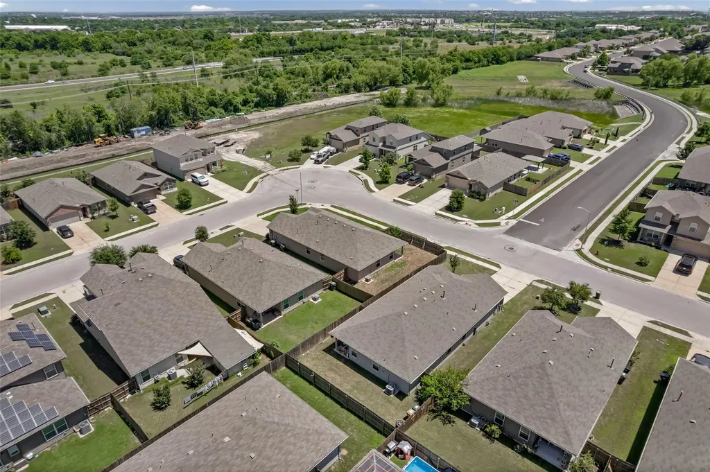 111 Hess Drive Kyle TX 78640