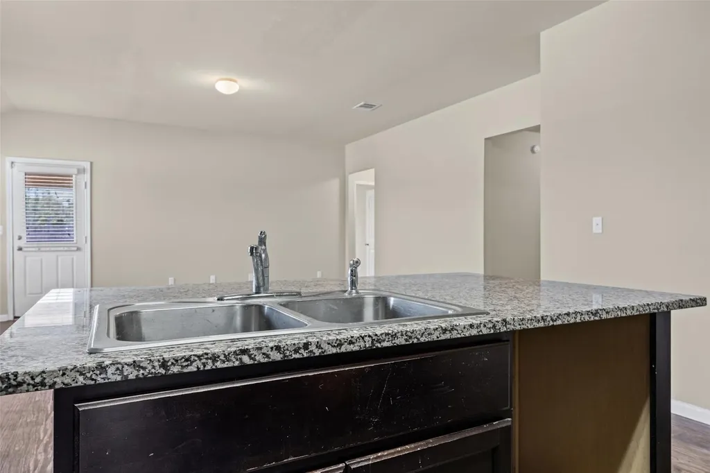 111 Hess Drive Kyle TX 78640