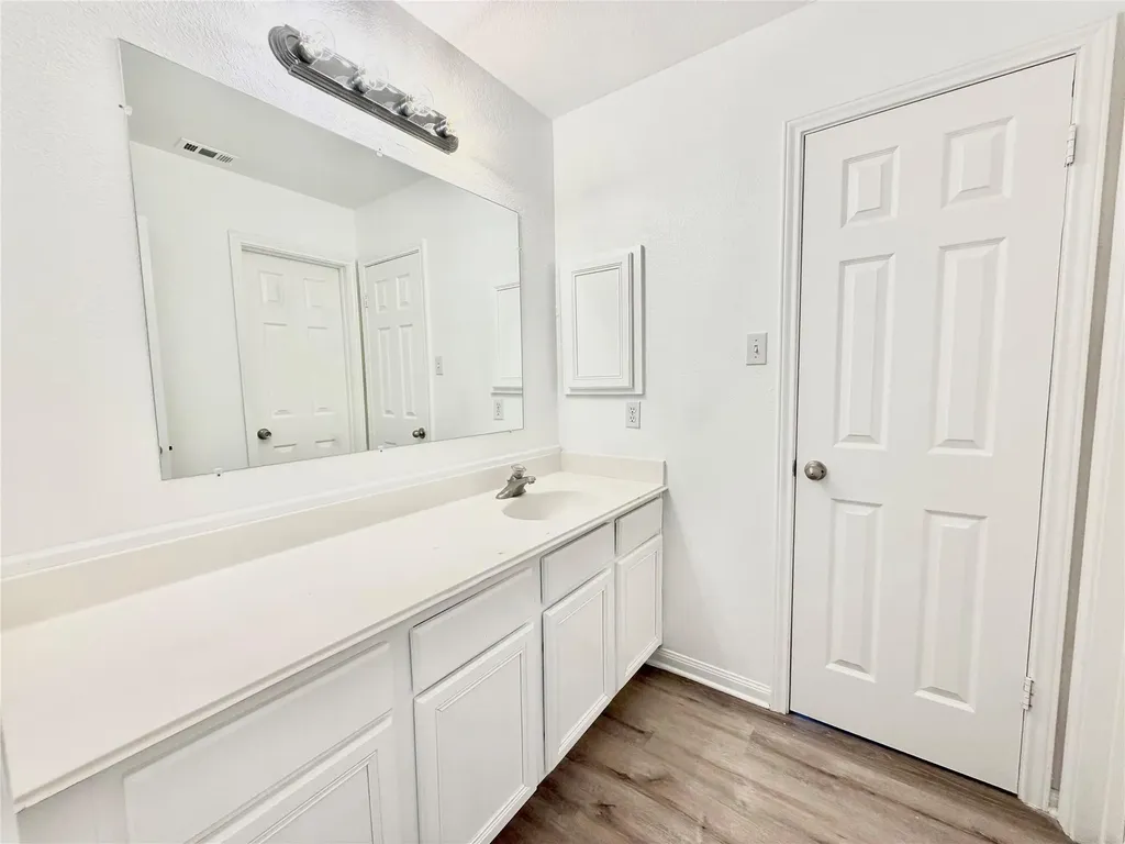 605 Stansted Manor Drive Pflugerville TX 78660