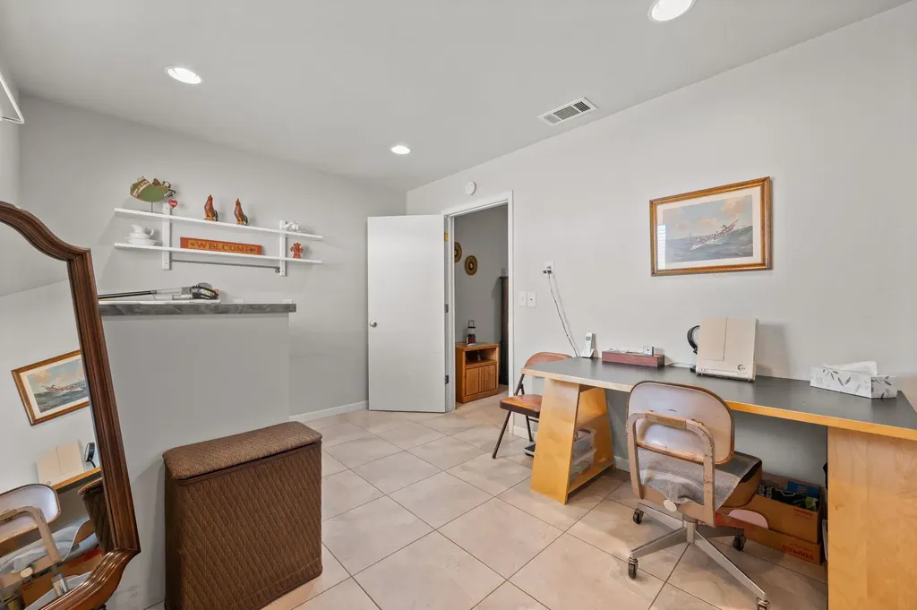 2712 Thrushwood Drive Austin TX 78757