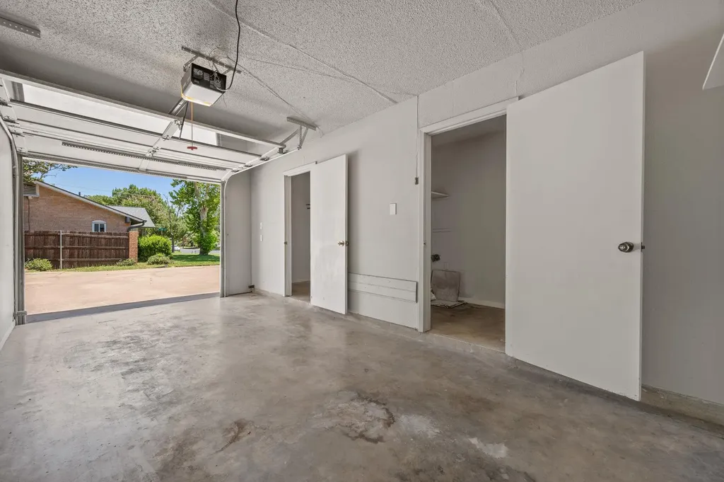 2712 Thrushwood Drive Austin TX 78757