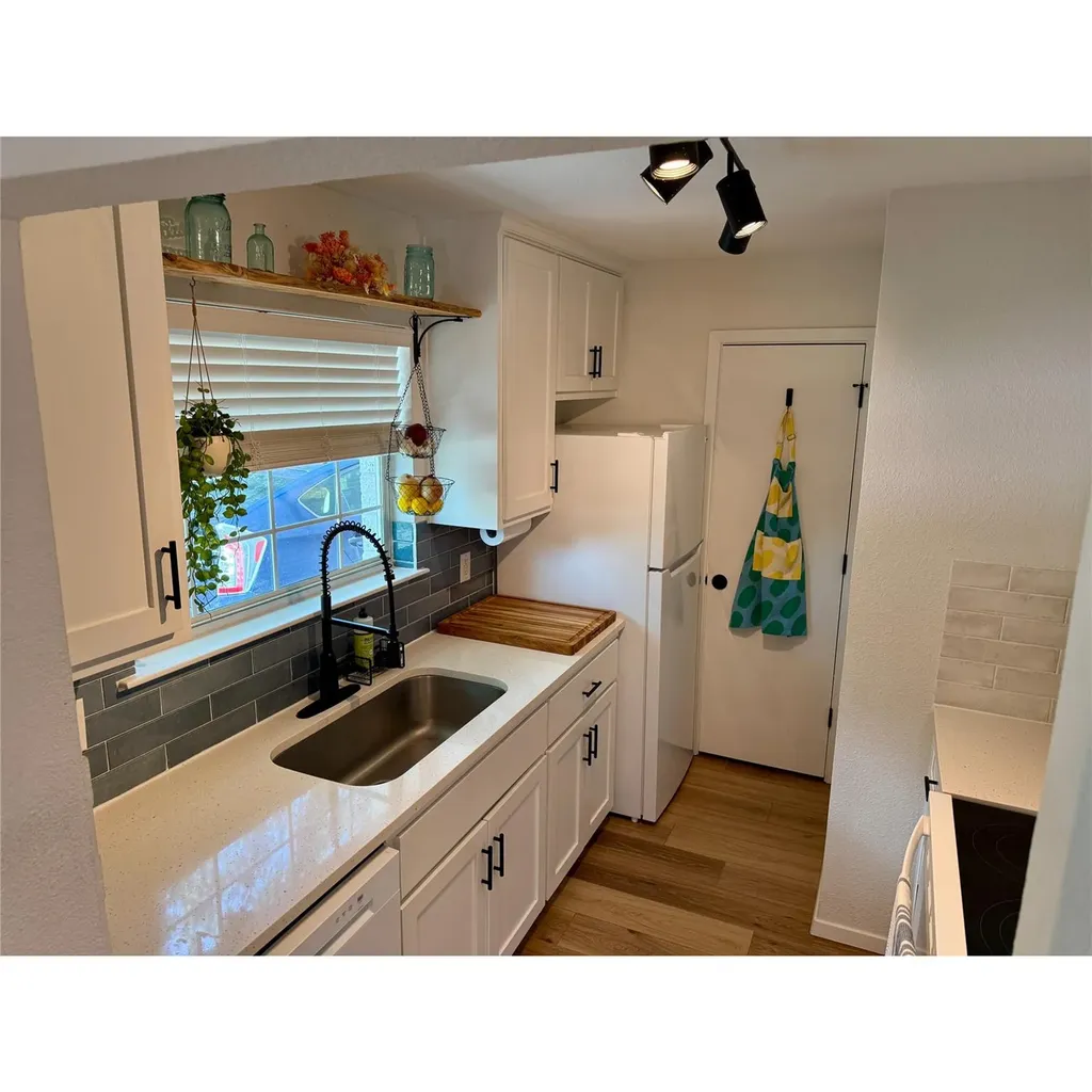 700 Nelray Boulevard Austin TX 78751