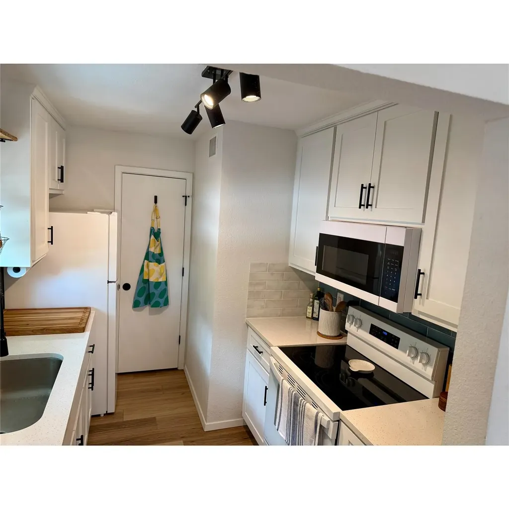 700 Nelray Boulevard Austin TX 78751